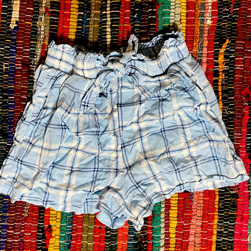Plaid shorts 🫐🦋